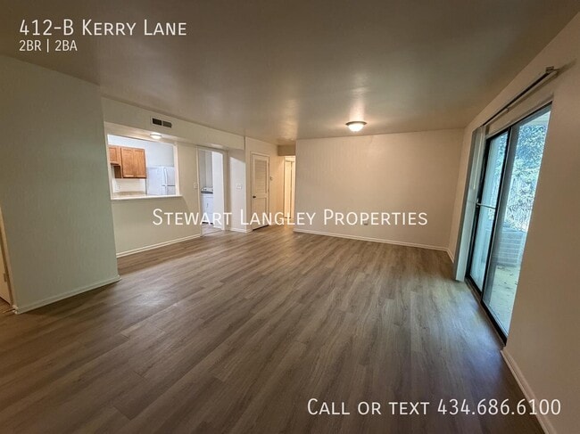 Photo - 412 Kerry Ln