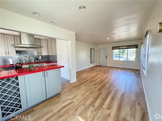 Building Photo - 6664 Ensign Ave Rental