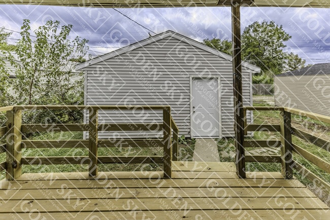 Photo - 2908 S Monroe St