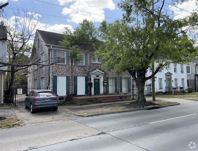 Building Photo - 1939 Richmond Ave. Unit 2 Rental