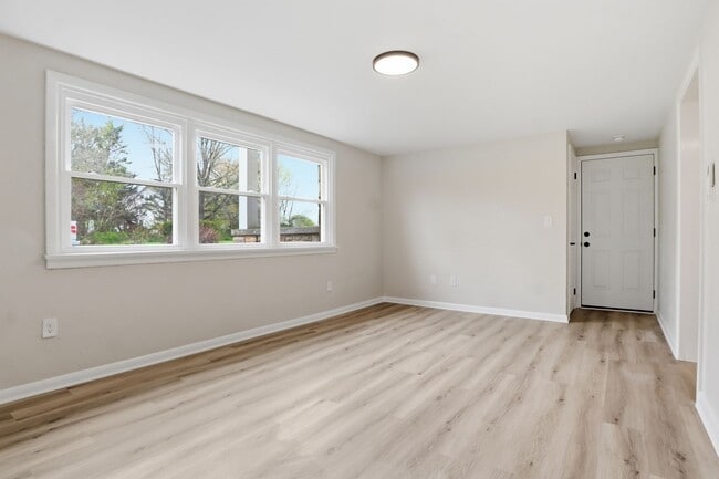 Photo - 234 Hartley Rd Unit Apt 2