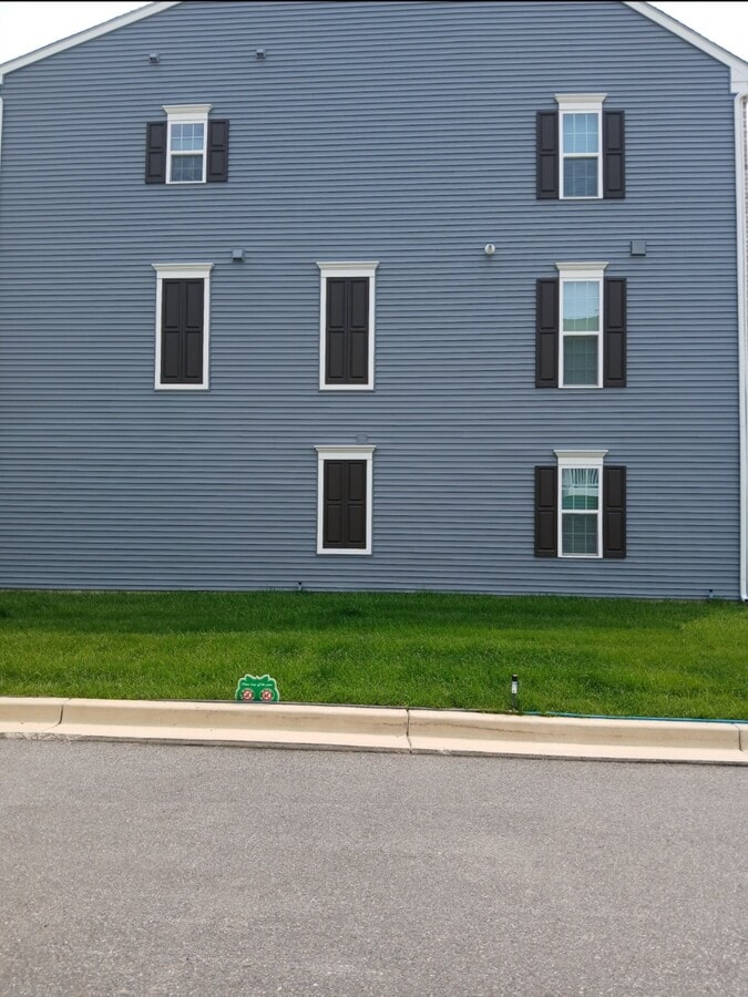 Photo - 16201 Picasso Aly