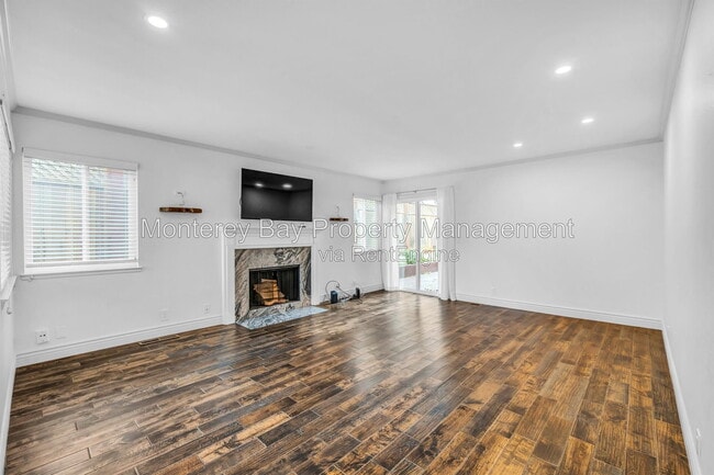 20 Del Robles Ave