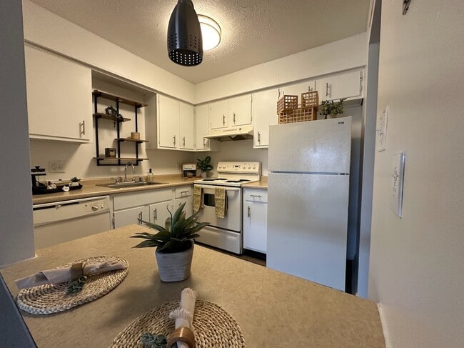 Cardinal Village Apartments