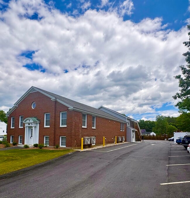 Photo - 15 Mountain Rd Unit 203