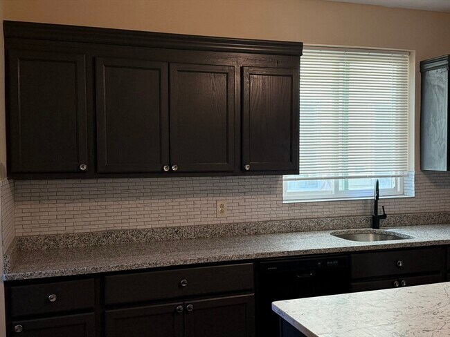 Photo - 4 Dever St Unit 1