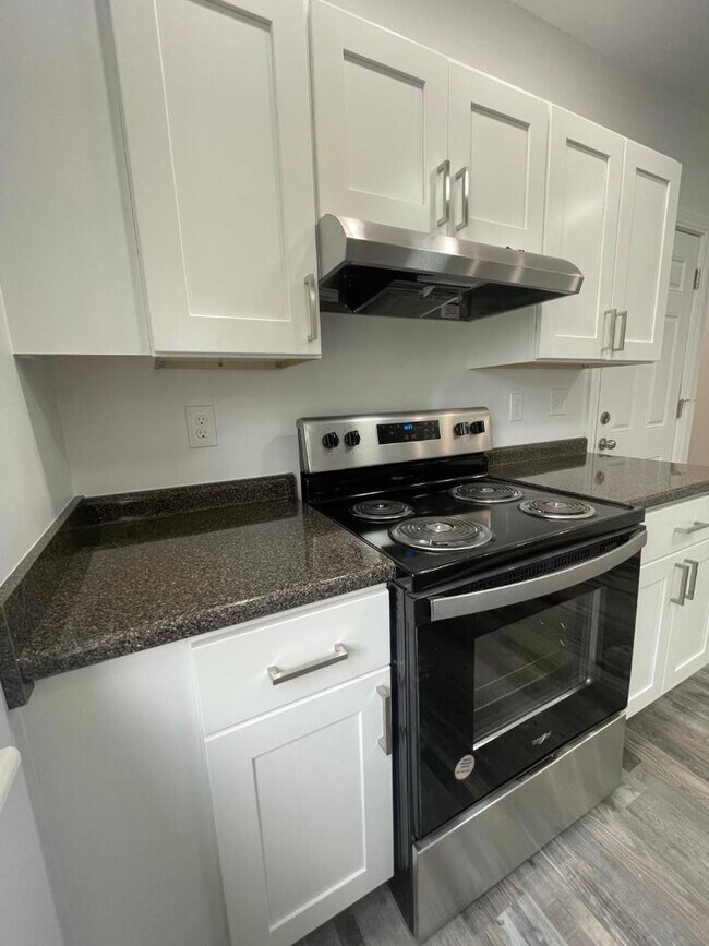 Photo - 204-206 Nelson St