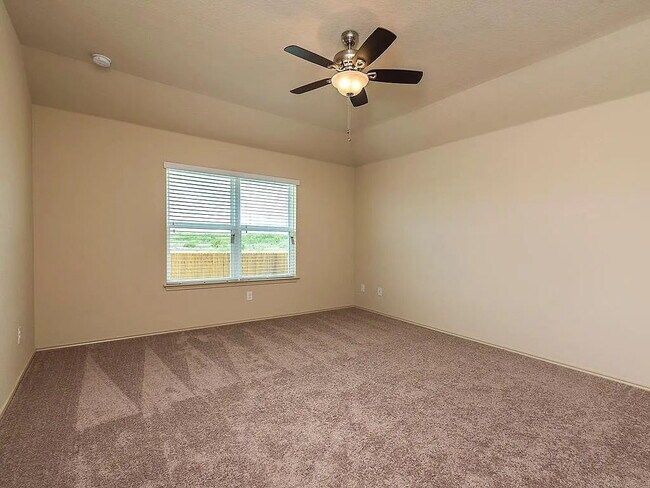 Photo - "Charming 3-Bedroom Home with 2 Full Baths in Idyllic San Marcos Location!"