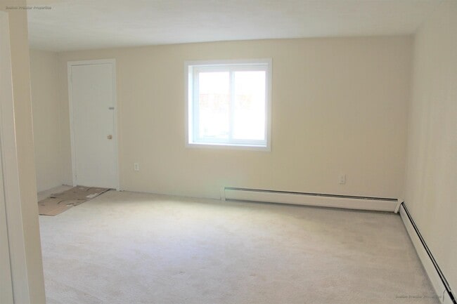 Photo - 220 Quincy Ave Unit 11