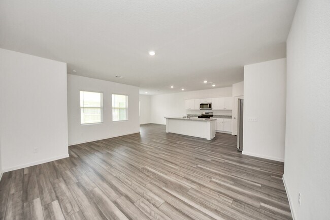 Building Photo - 10309 Malta Trce Dr