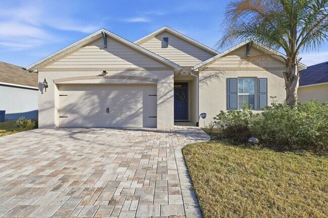 Photo - 525 Stowers Dr