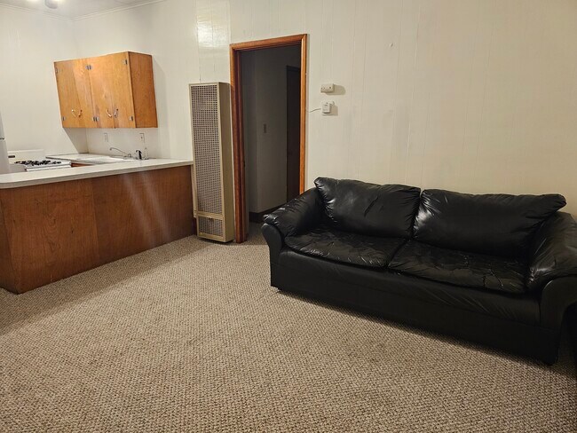 Photo - 208 Herbert Ave Unit Apt B