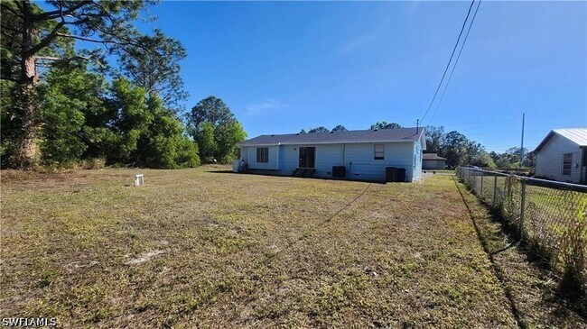 Photo - 4112 2nd St W