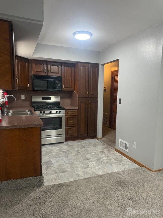 Photo - 55 Murdock St