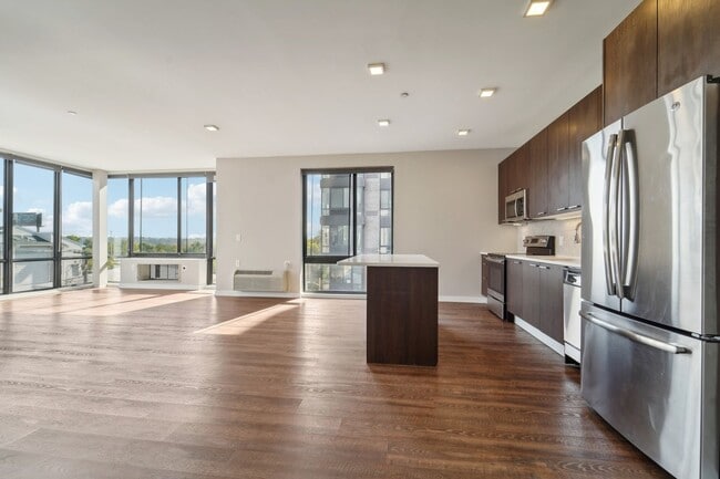 Building Photo - The Vue Hackensack Rental