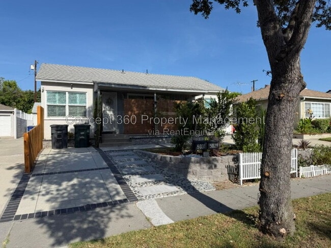 Building Photo - 5029 Fidler Ave