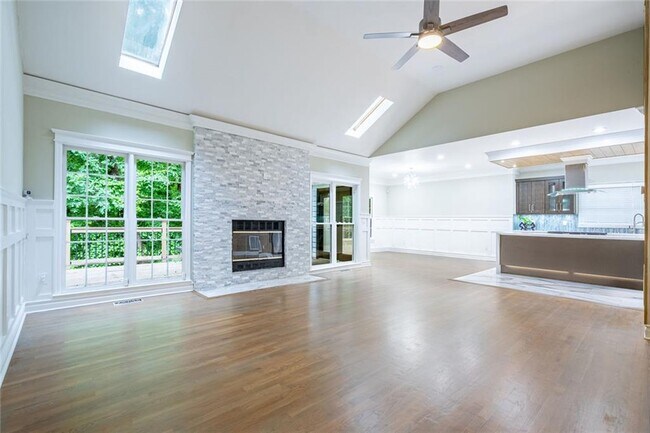 3924 Ashford Dunwoody Rd NE