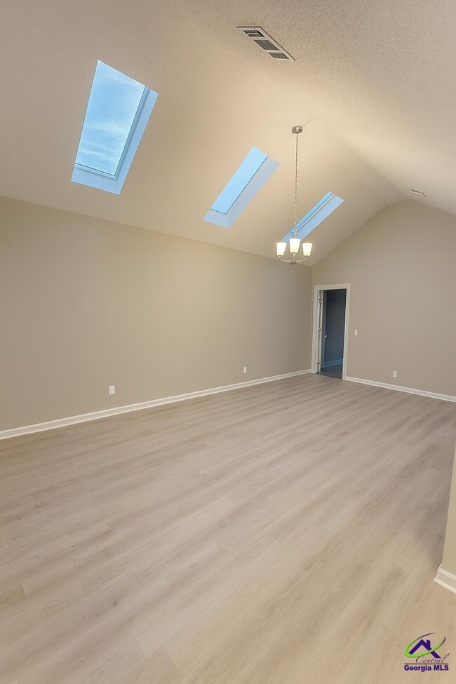 Photo - 102 Arbour Ct