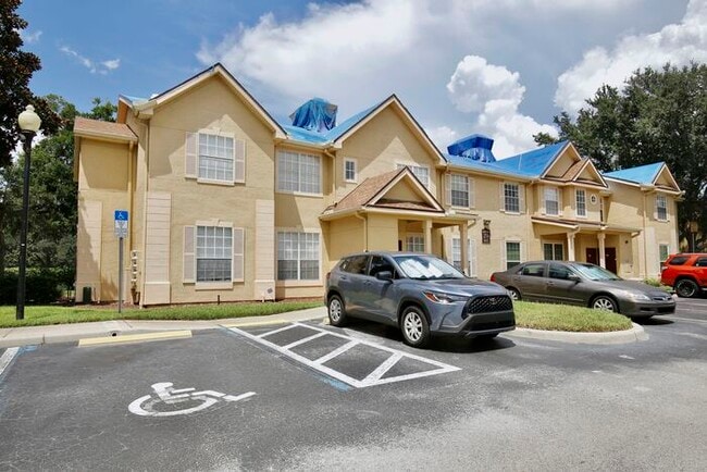 Photo - Stylish 3/2 Corner-Unit Condo with Resort ...