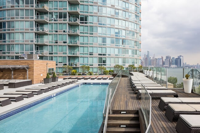 Building Photo - Liberty Towers Rental