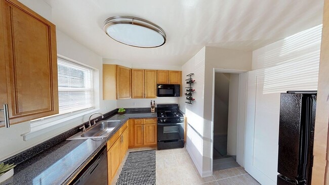 Town home kitchen staged