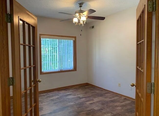 Photo - 2447 Patricia Dr