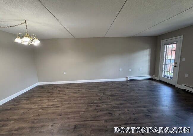 Photo - 757 Highland Ave Unit 220N