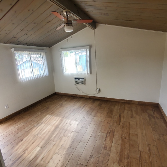 4264 Mentone St Unit 4264
