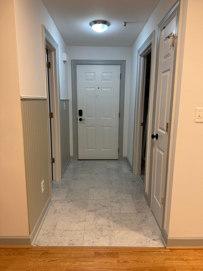 Photo - 12221 Fairfield House Dr Unidad 105B
