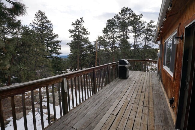 Photo - Charming 3 Bed, 2 Bath Rental in Morrison/...