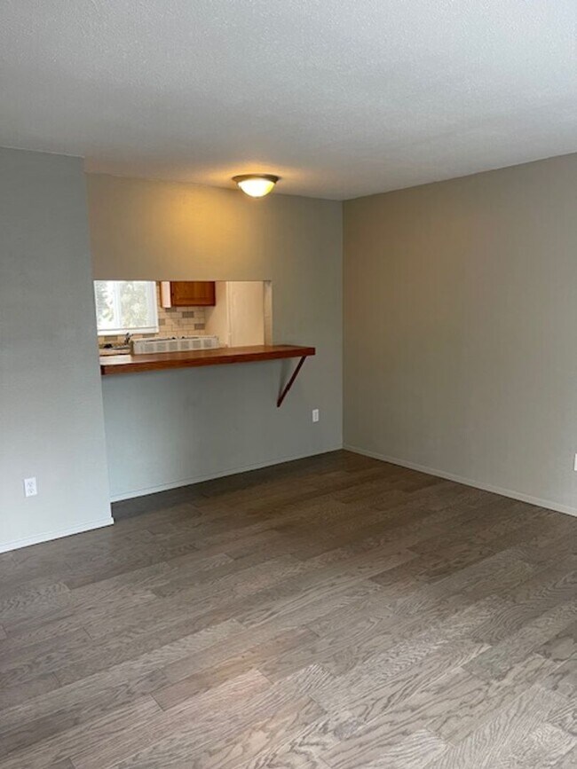 Photo - 4323 67th Ave W