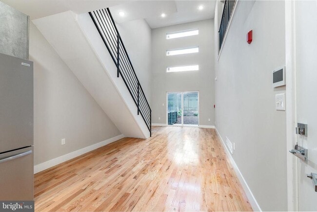 Building Photo - 1331 N 17th St Rental