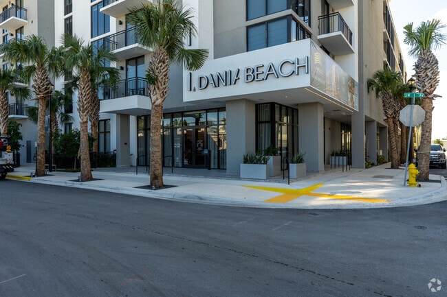 Photo - 101 Dania Beach