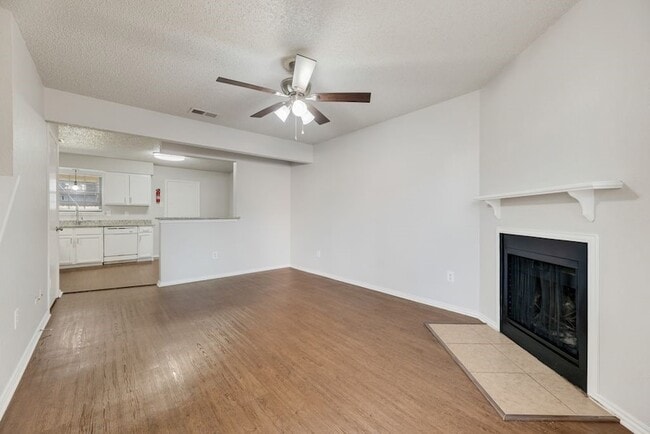 Photo - 648 S Rogers Rd Unit 648