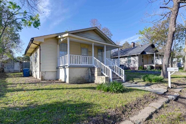 Photo - 203 Augusta St