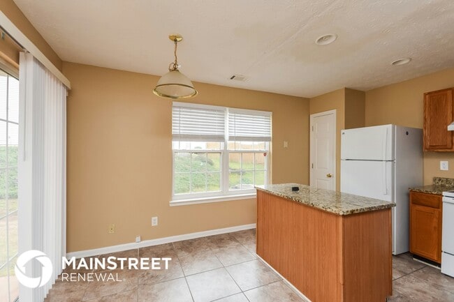 Photo - 155 Meadowridge Dr