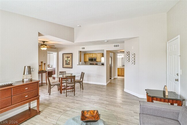 Photo - 5055 W Hacienda Ave Unit 2131