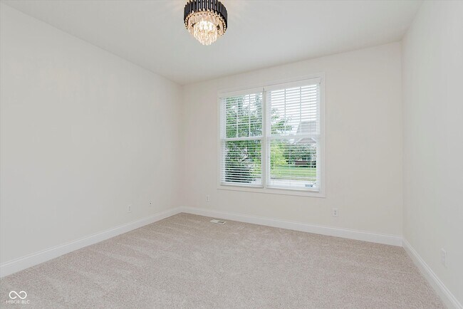 Photo - 10264 Normandy Way