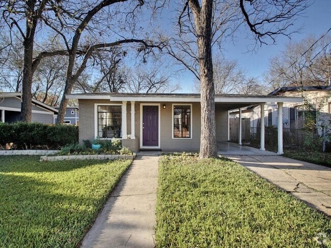 Building Photo - 407 Wilmes Dr Rental