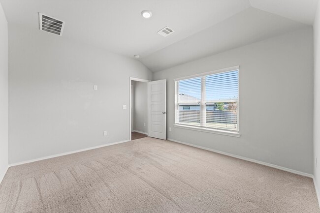Photo - 603 Levine Ct