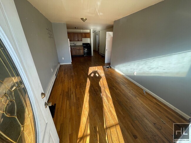 Photo - EAST 168 STREET