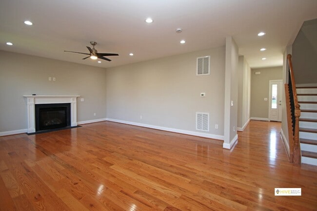Photo - Upscale rental in Harrisonburg!