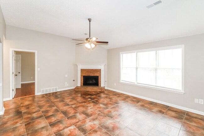 Photo - 8648 Tropicana Dr N