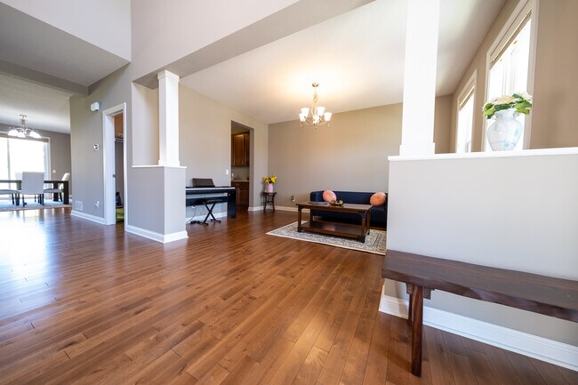 Photo - 15356 Eagle Creek Way