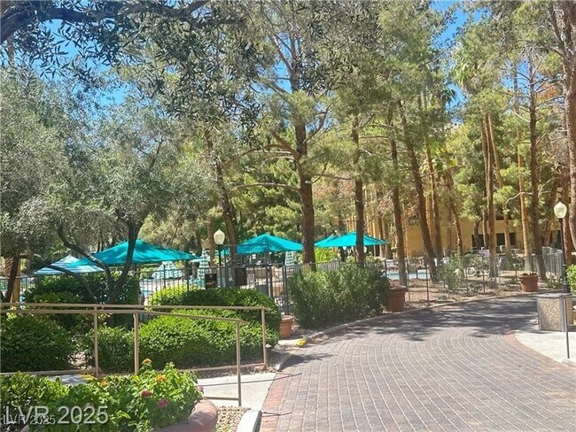 Photo - 270 E Flamingo Rd Unidad 237