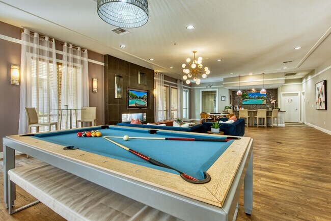 Galleria Palms
