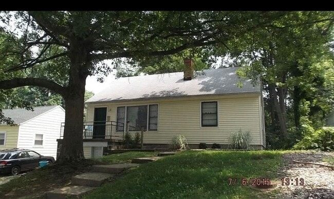 4BR 2BA - Walk to campus! - 4BR 2BA - Walk to campus! House