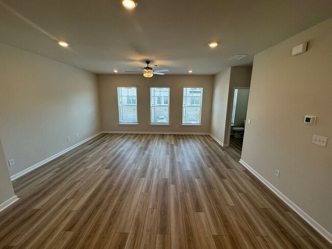 Photo - Beautiful 3 Bedroom 3.5 Bath Townhome in Lawrenceville.
