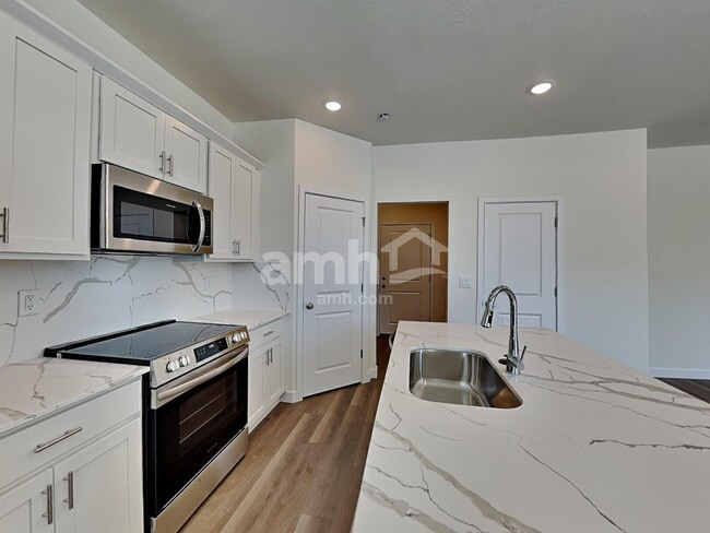 Photo - 8963 S Franklin John Rd