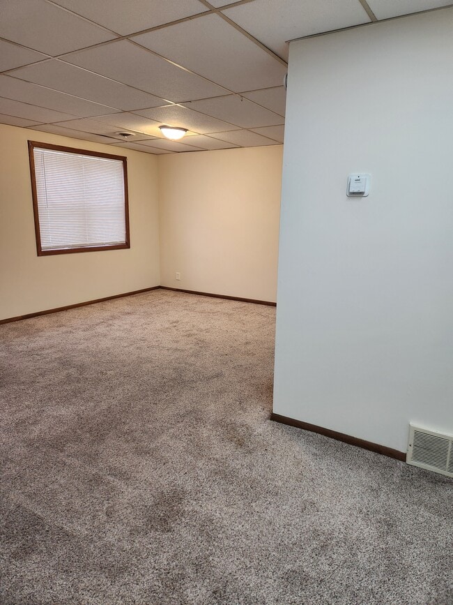 Photo - 213 Main St E Unit 1